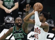 开云体育-热火被凯尔特人逆转，系列赛弱势表现的简单介绍