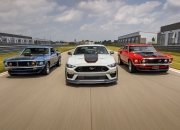 开云体育登录-F1街道赛的轰鸣，与他脚下的寂静战场