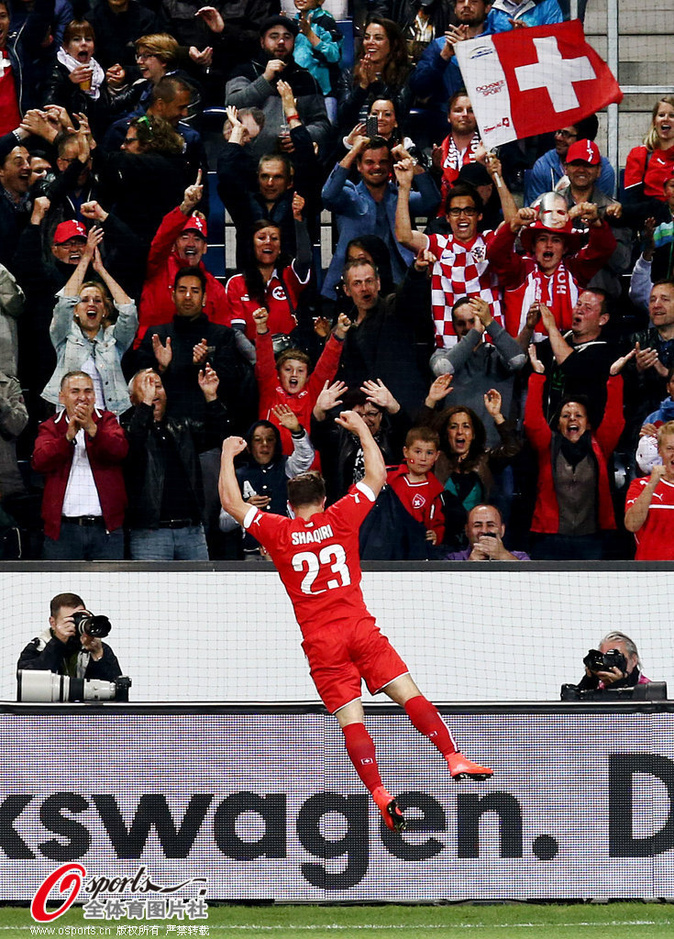 瑞士足球联赛决赛秘鲁队夺冠