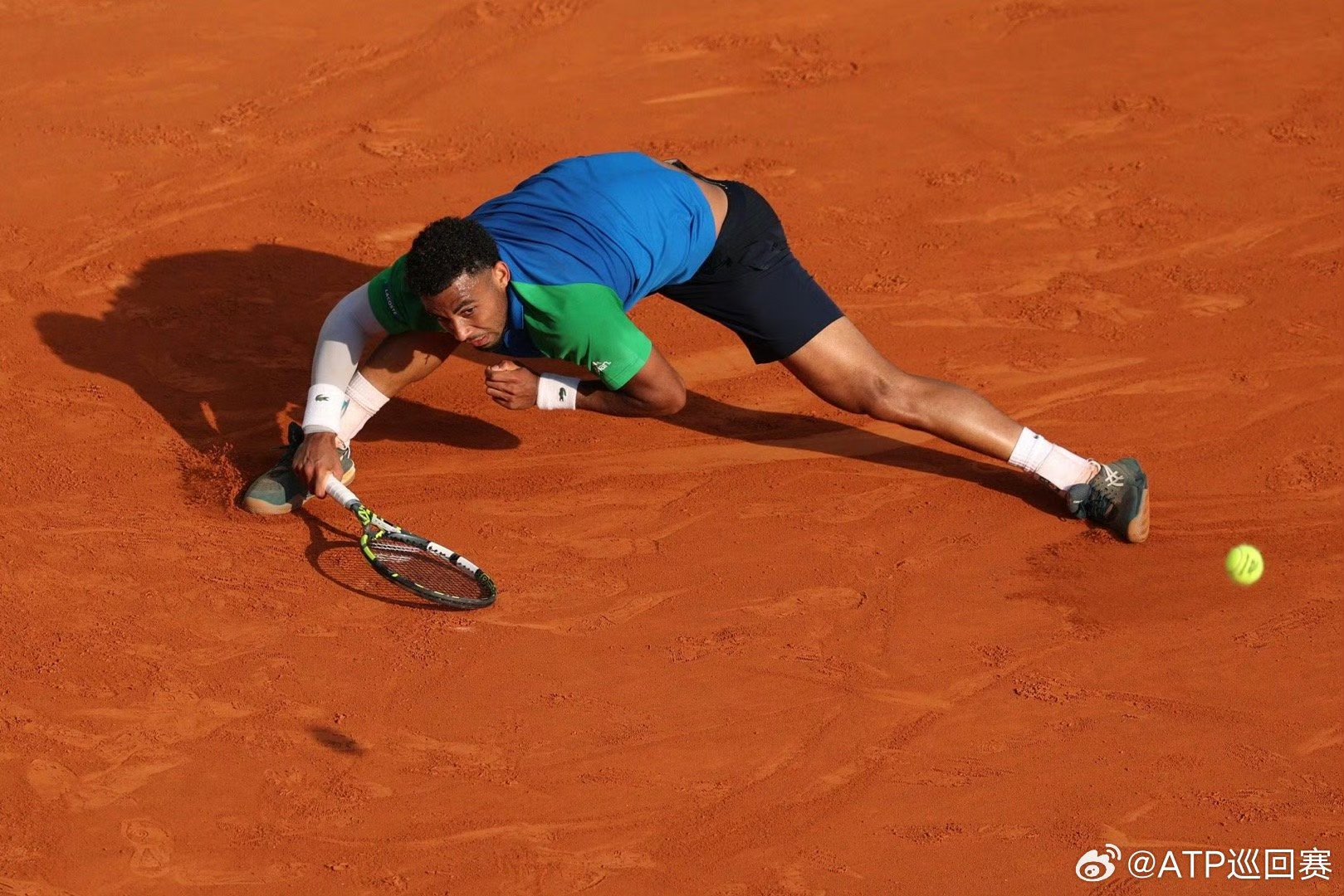 蒙特卡洛大师赛轻取年终总决赛，穆雷高光表现