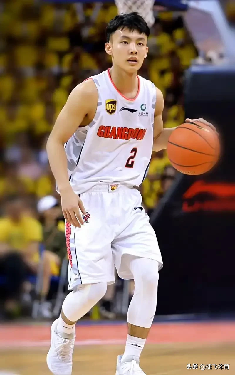 深圳队逆转广州队，张镇麟带队取胜