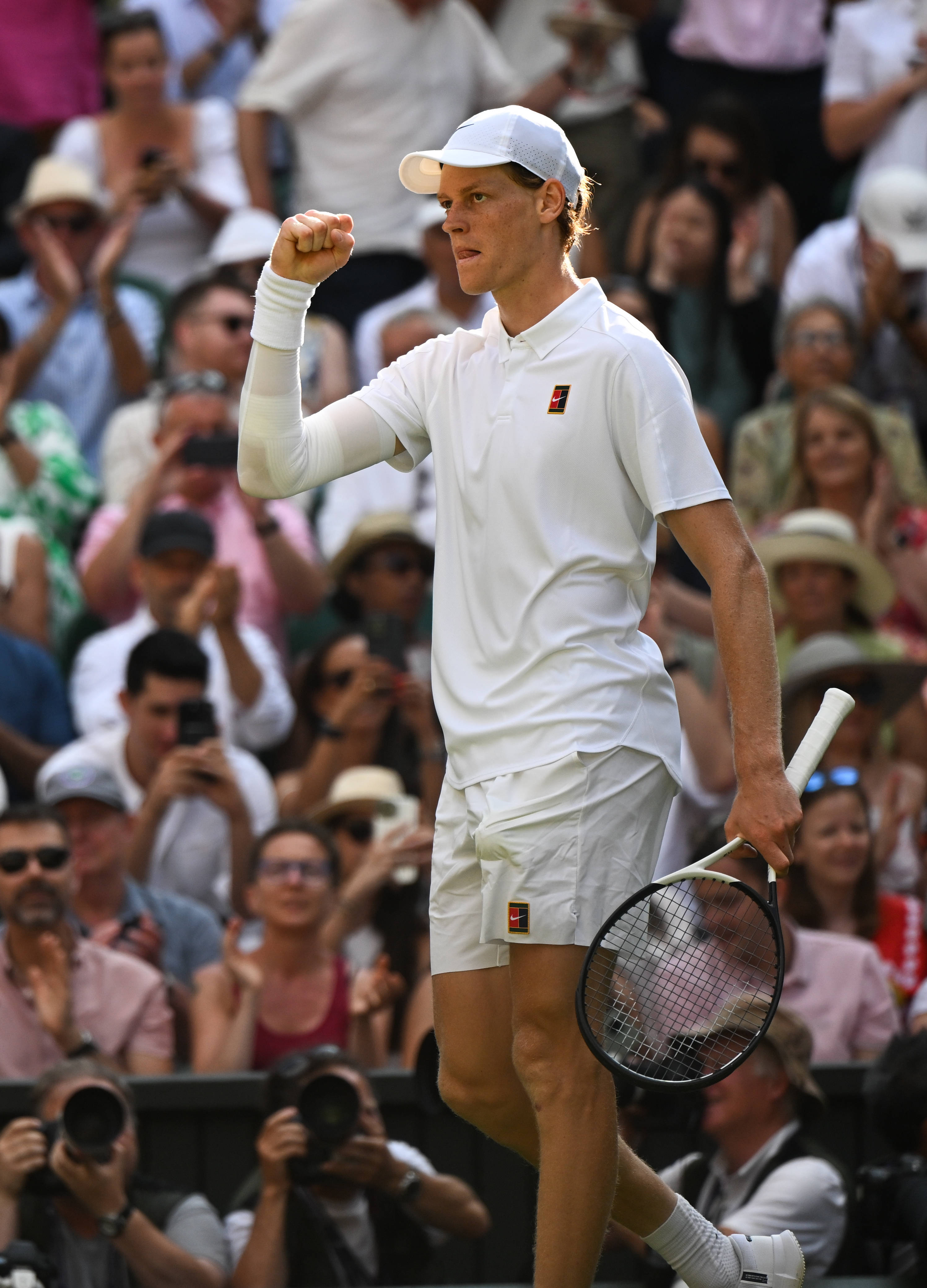 温网完胜年终总决赛,辛纳惊艳四座 温网完胜年终总决赛,辛纳惊艳四座