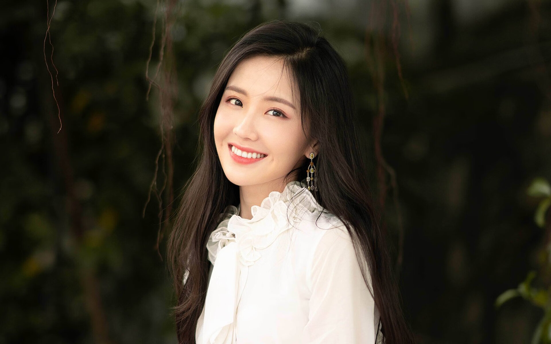 爱德华兹绝命封盖闪耀波士顿之夜，凯尔特人力克黄蜂收下关键胜利