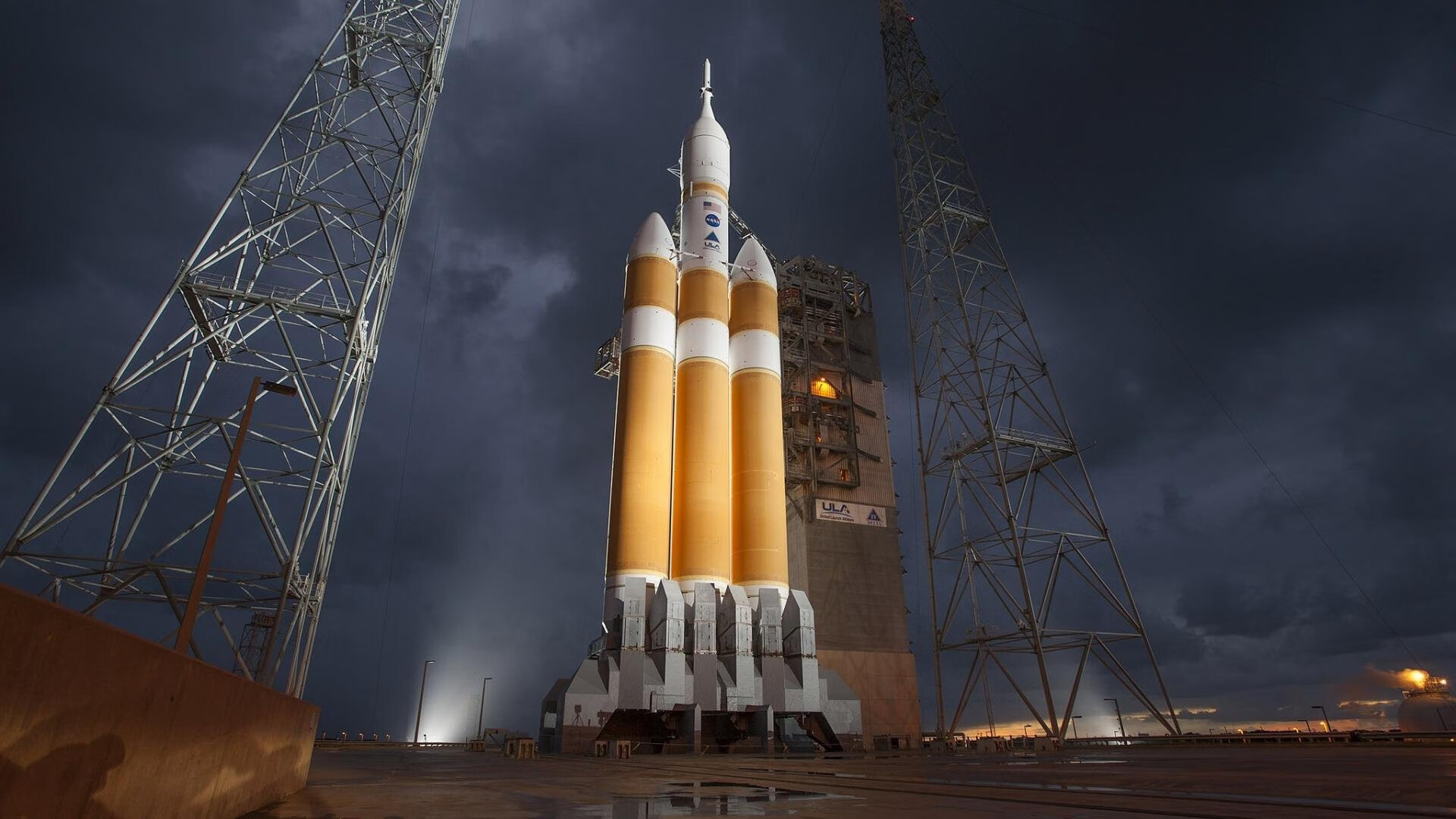 曼联的夜行侠，为何拉什福德，总在欧冠淘汰赛的暗夜中闪亮